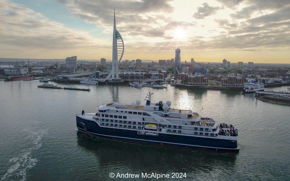 Seen arriving in @PortsmouthPort early this morning @swanhellenic boutique expedition ship #SHVega. Named after the first ship to cross the Arctic Northeast Passage, Vega was launched in 2022 and has a passenger capacity of 158. #cruise #expeditioncruiseship #expeditioncruise