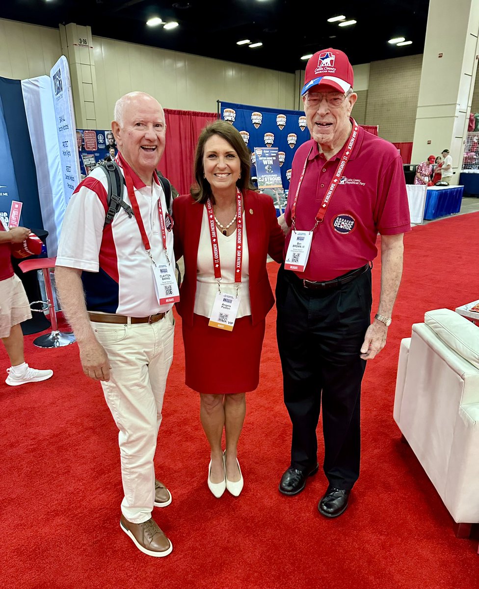 It is such a joy to visit with all of the amazing conservatives at the Texas GOP Convention! #TxGOPConvention #TxGOP @TexasGOP