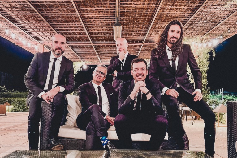 Enclmdiario's tweet photo. #Música #Albacete l 🎸🎶 El Festival ‘Música en los Rincones’ de Molinicos se celebrará los días 2, 3 y 4 de agosto

⬇️⬇️⬇️
https://t.co/uWSgHGO51Q https://t.co/ygNkjVCsSu