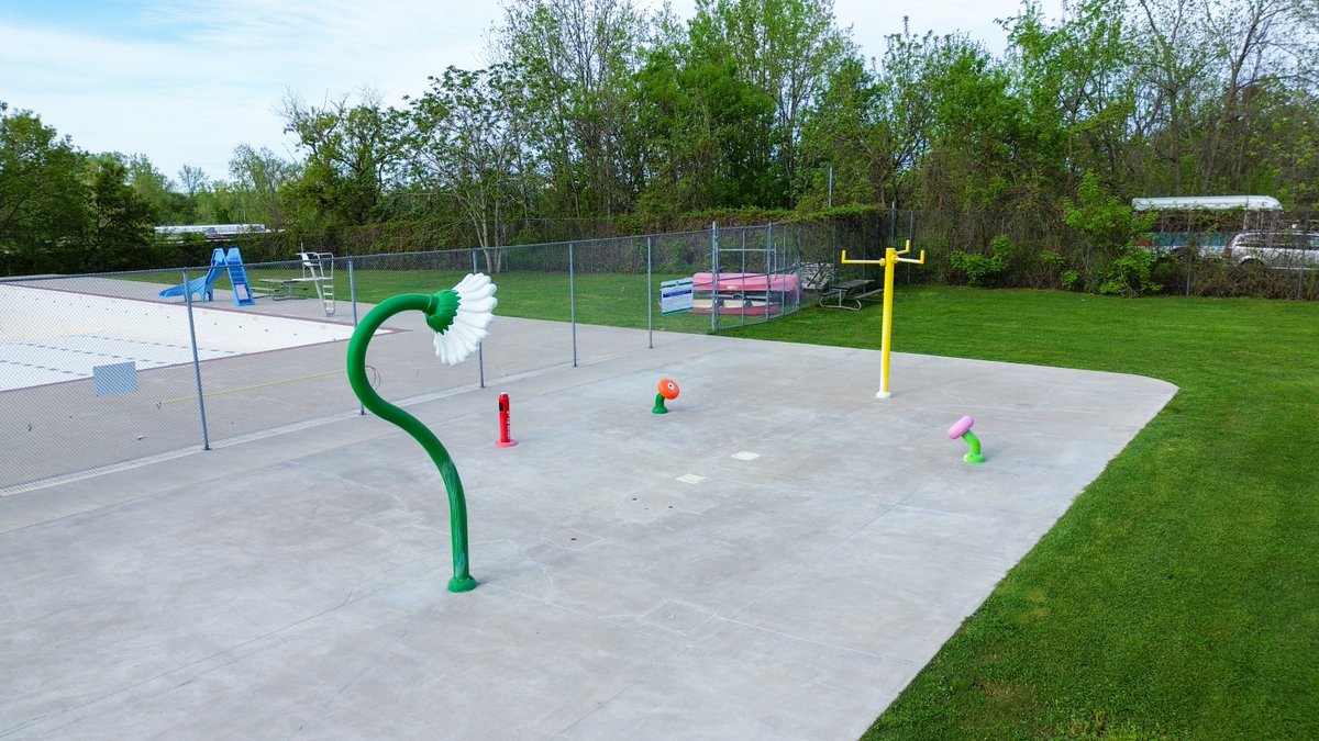 Parks | The Kinsmen Splash Pad (151 Dundas St. East) will be closed next Tuesday, May 28 due to maintenance being done at the Kinsmen Pool. Thank you for your patience.