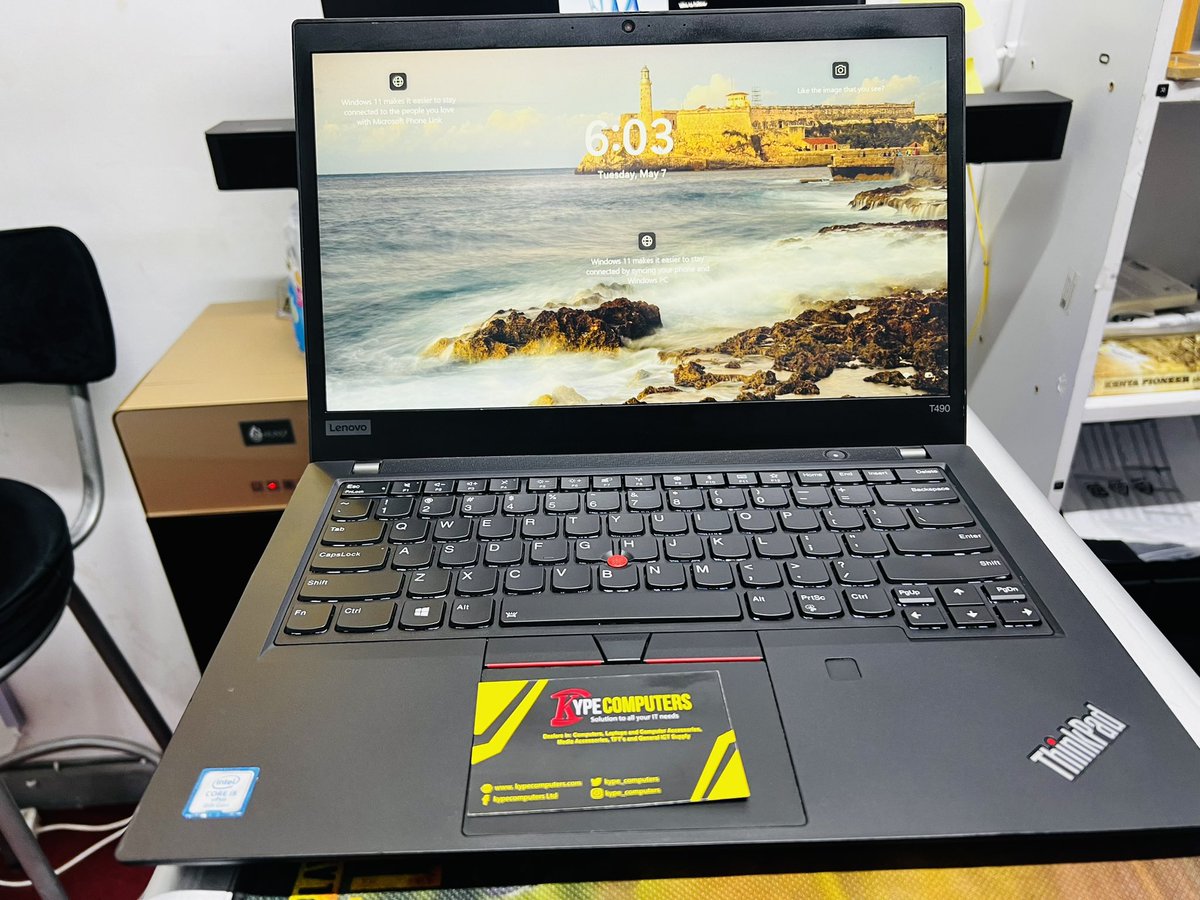 Lenovo ThinkPad
T490s
Core i7 8th gen
32gb ram 🔥
512gb SSD
Touchscreen 
Kes 50,000
Call 0707311340