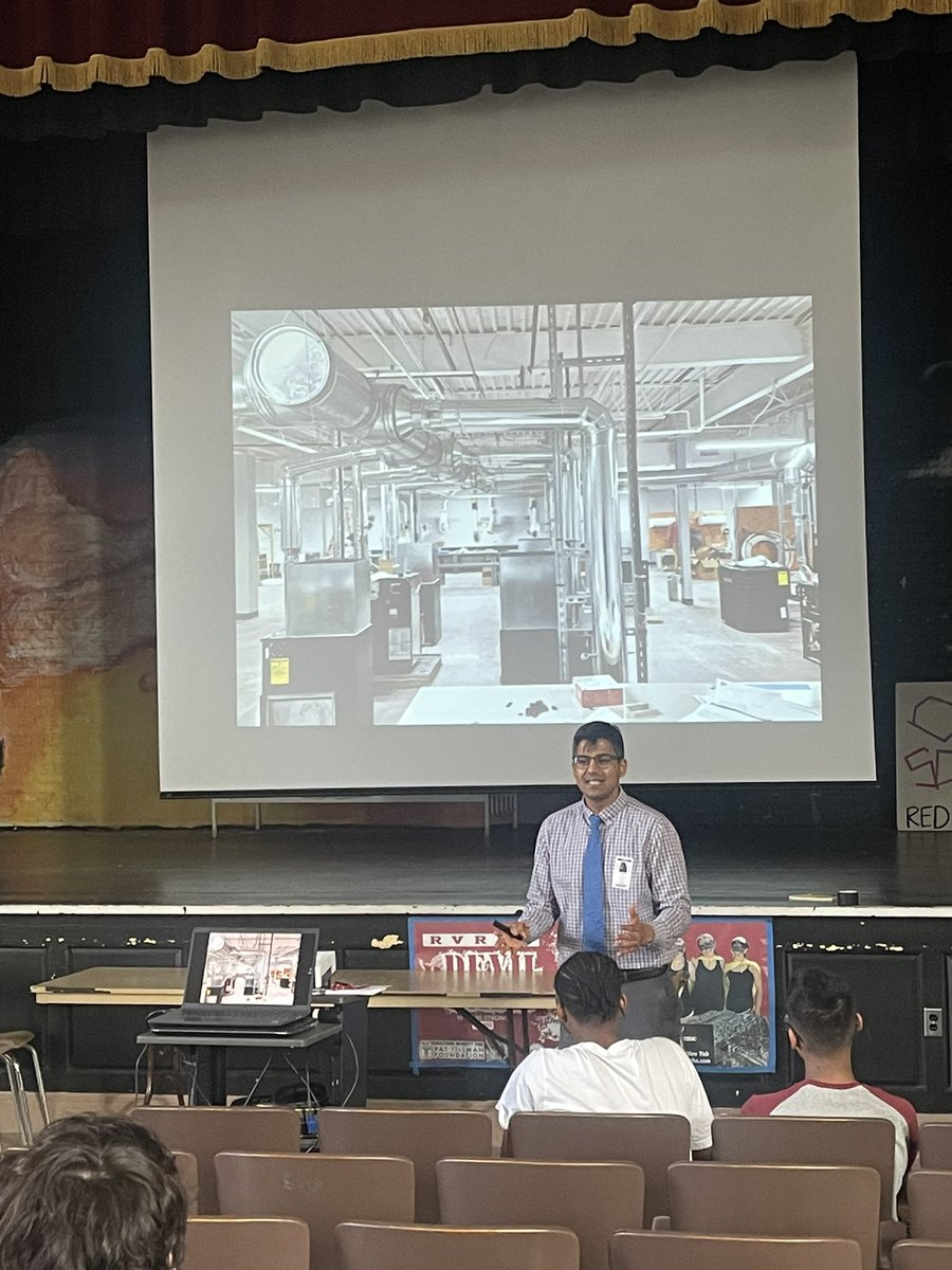 Thank you @lincolntech for coming to talk to some of our students today about your trade school programs!