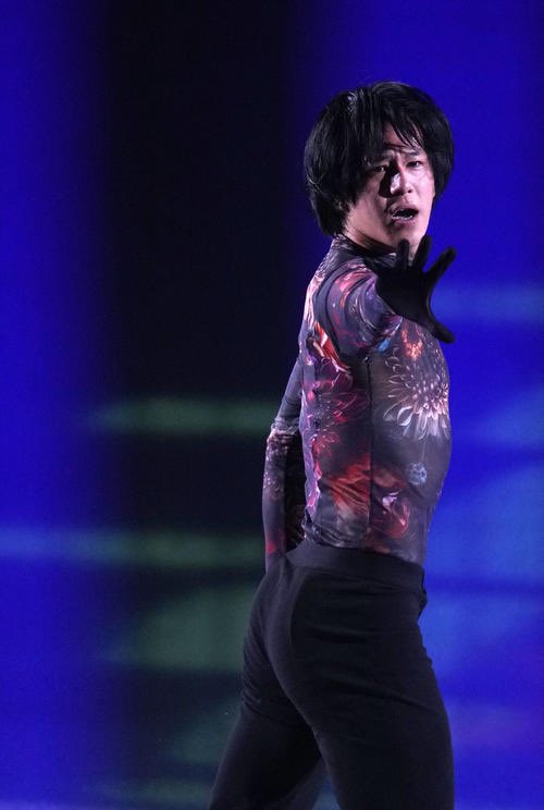 photos from fantasy on ice!!

#adamsiaohimfa