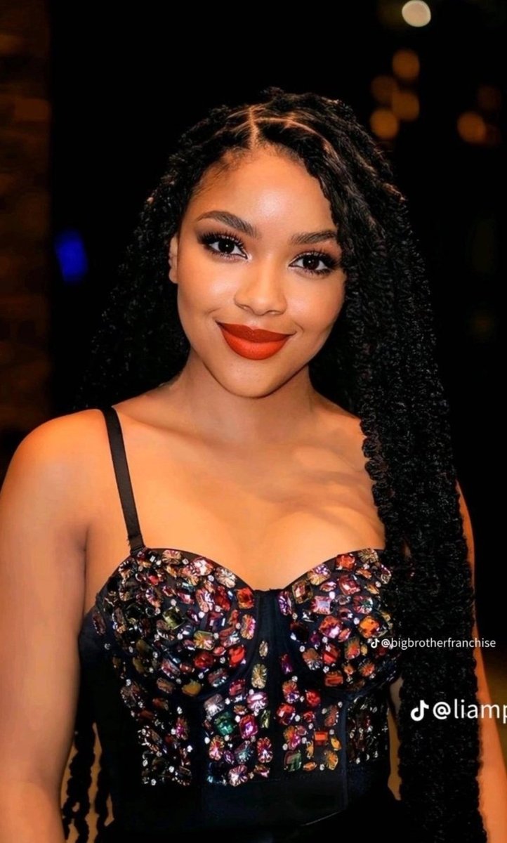 LindaSt05809413's tweet image. My favorite picture of Liema😍😍😍.
LIEMA PANTSI BRANDS DAY
LIEMA THE GO GETTER
#ProjectParadise
#LiemaPantsi