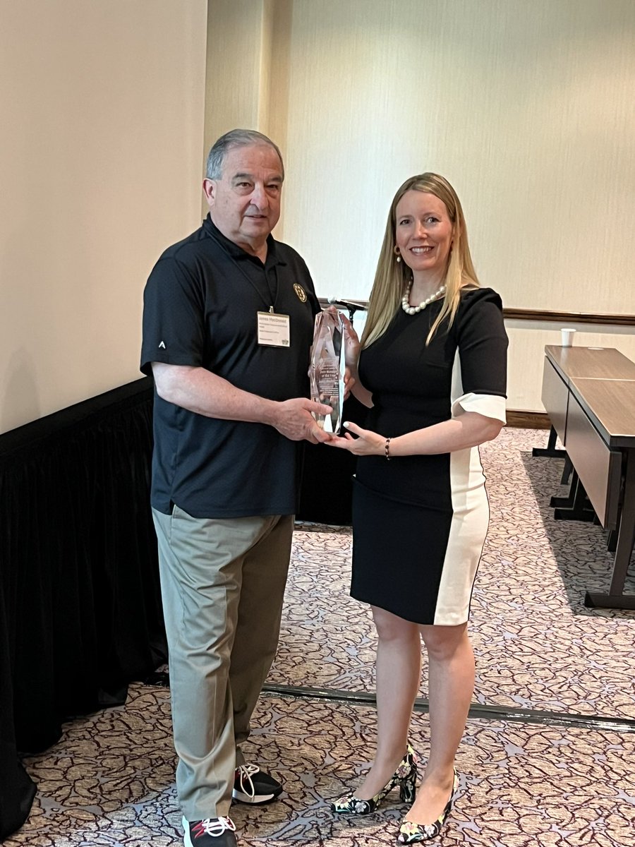At the @StateTreasurers Management Training Symposium this week, First Deputy Treasurer Jim MacDonald won the Tim Schaefer Memorial Award for Debt Manager of the Year in recognition of his exceptional skill, ethics, and determination. Congrats, Jim! @BuyMassBonds