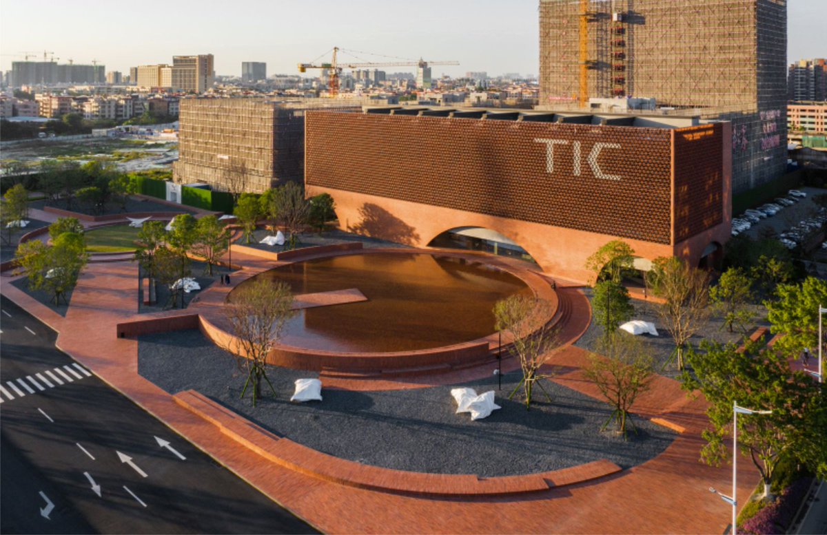 aasarchitecture's tweet image. TIC Art Center by DOMANI Architectural Concepts
#artscenter #developement tinyurl.com/2ew2bfaf
