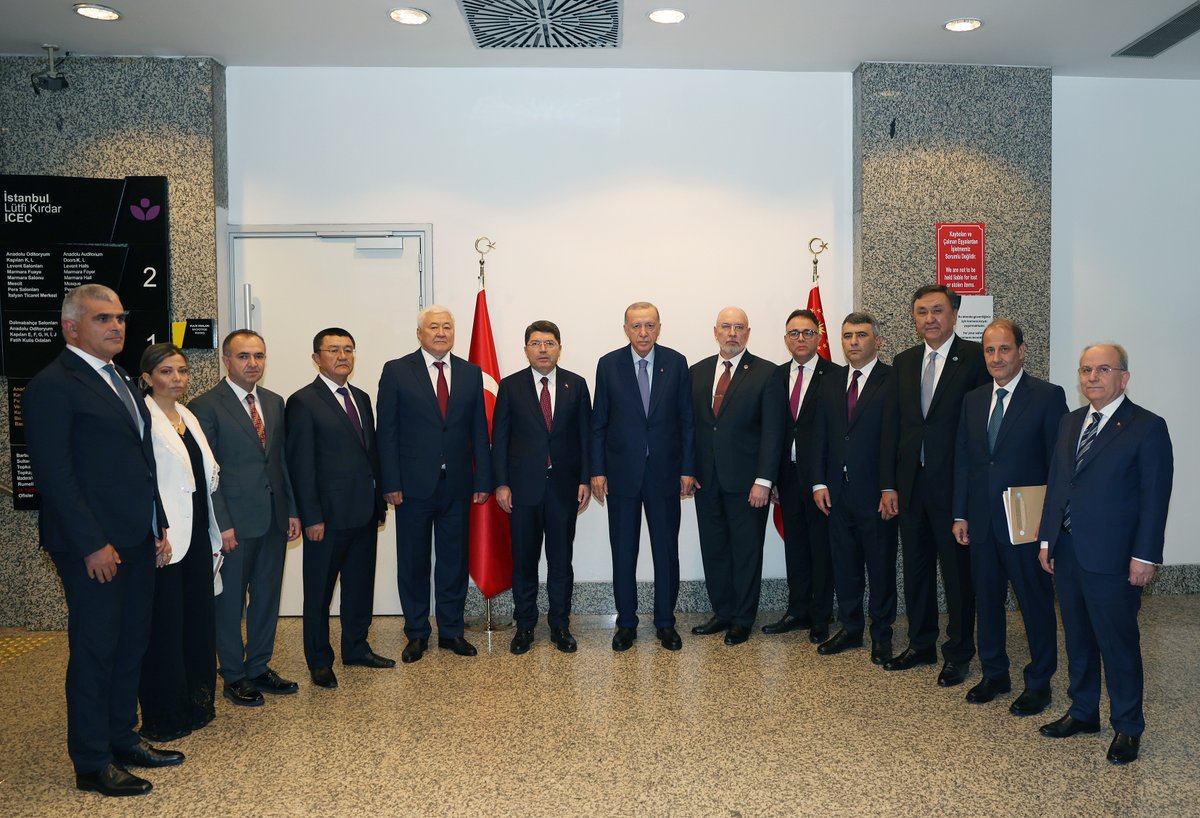 Cumhurbaşkanımız @RTErdogan, Türk Devletleri Teşkilatı Yargı Kurulları Toplantısı'na katıldı.