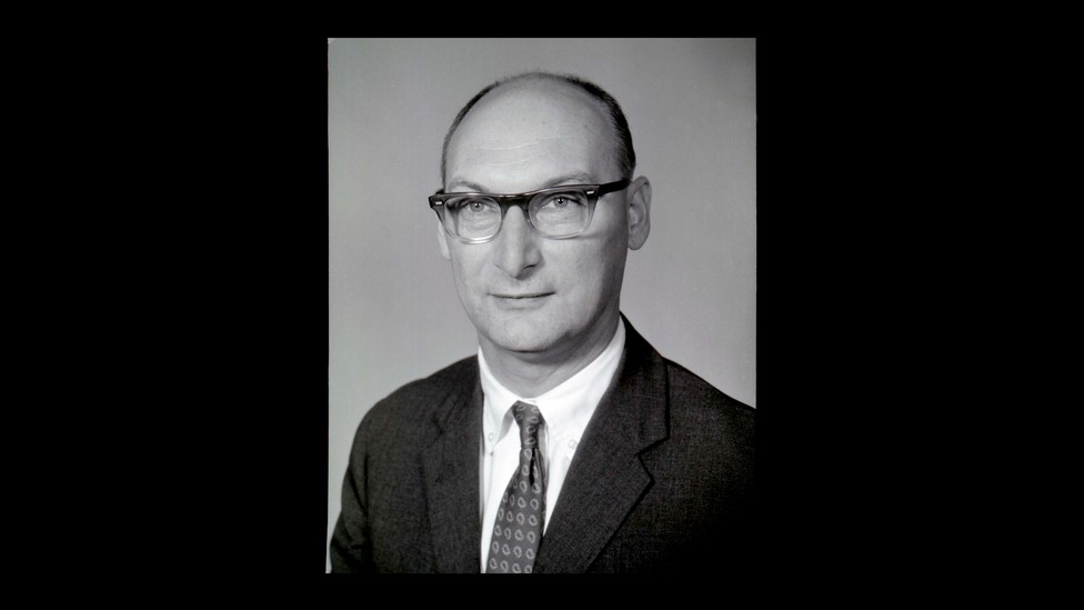 FIDIS_MANIBUS's tweet image. W marcu bieżącego roku (2024) minęła 5 rocznica śmierci Andrew W. Marshalla, wieloletniego dyrektora Biura &quot;Oceny Netto&quot; (Office of Net Assessment).
Z tej okazji jeden z &quot;apologetów&quot; metodologii Net Assessment, Eliot A. Cohen, napisał ciekawy artykuł.
theatlantic.com/ideas/archive/…