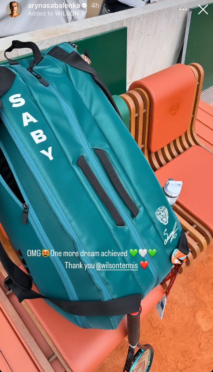 Aryna Sabalenka received a custom racquet bag from Wilson. “SABY” The tiger on the side is a nice touch. 🐯