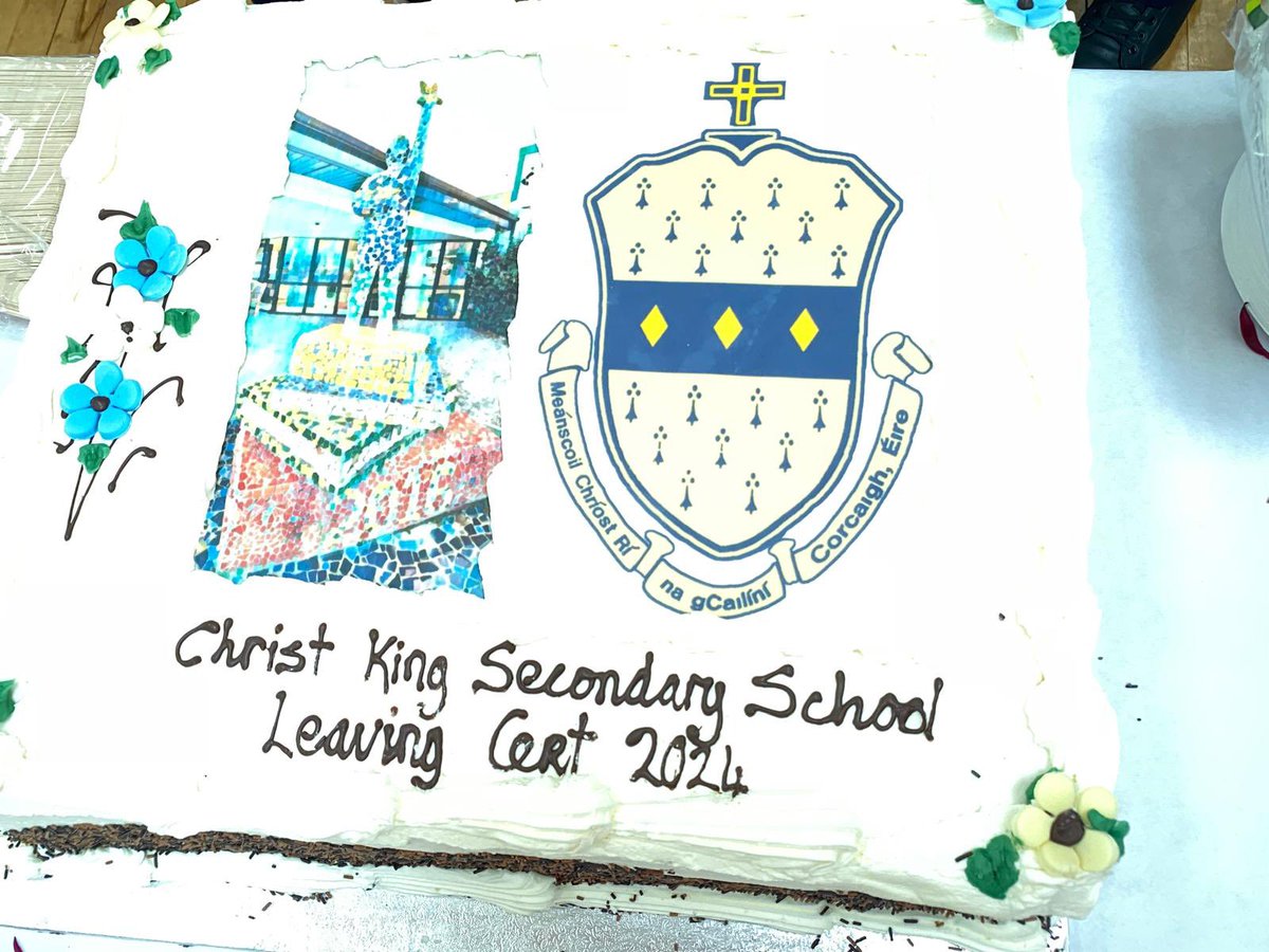 🎓🎉 Happy Leaving Cert Graduation Day! Here's to the unforgettable memories, unbreakable friendships, and incredible achievements you have  made together. We've come so far and the future is bright! 🌟 #LeavingCert #GraduationDay #ClassOf2024