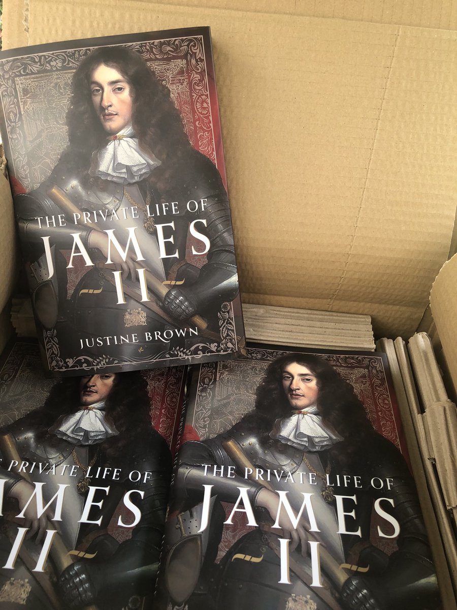 Author copies just arrived from @penswordbooks ! Few things beat this feeling. Time for a bit of a bask #Stuart #history