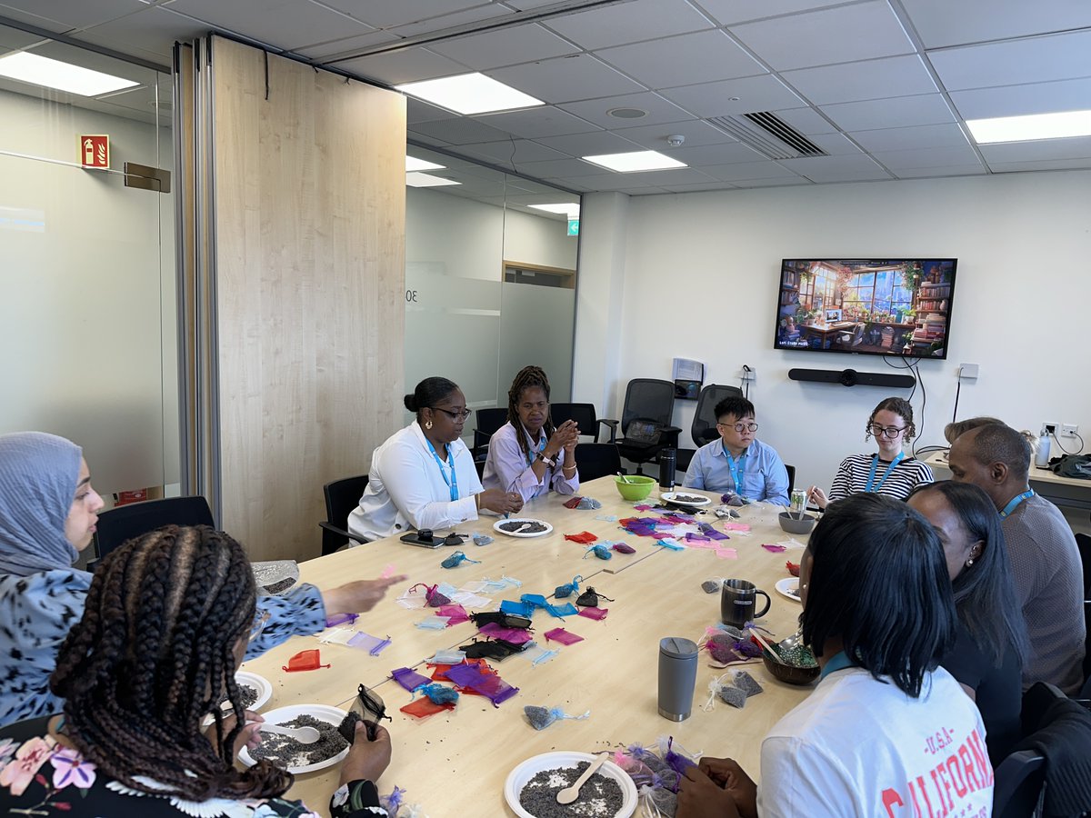 Last week, @LewishamCouncil held their inaugural Workforce Wellbeing Week. Running alongside National Mental Health Awareness Week, it offered all staff working in the Children and Young People Directorate the opportunity to take part in wellbeing, occupational health & safety