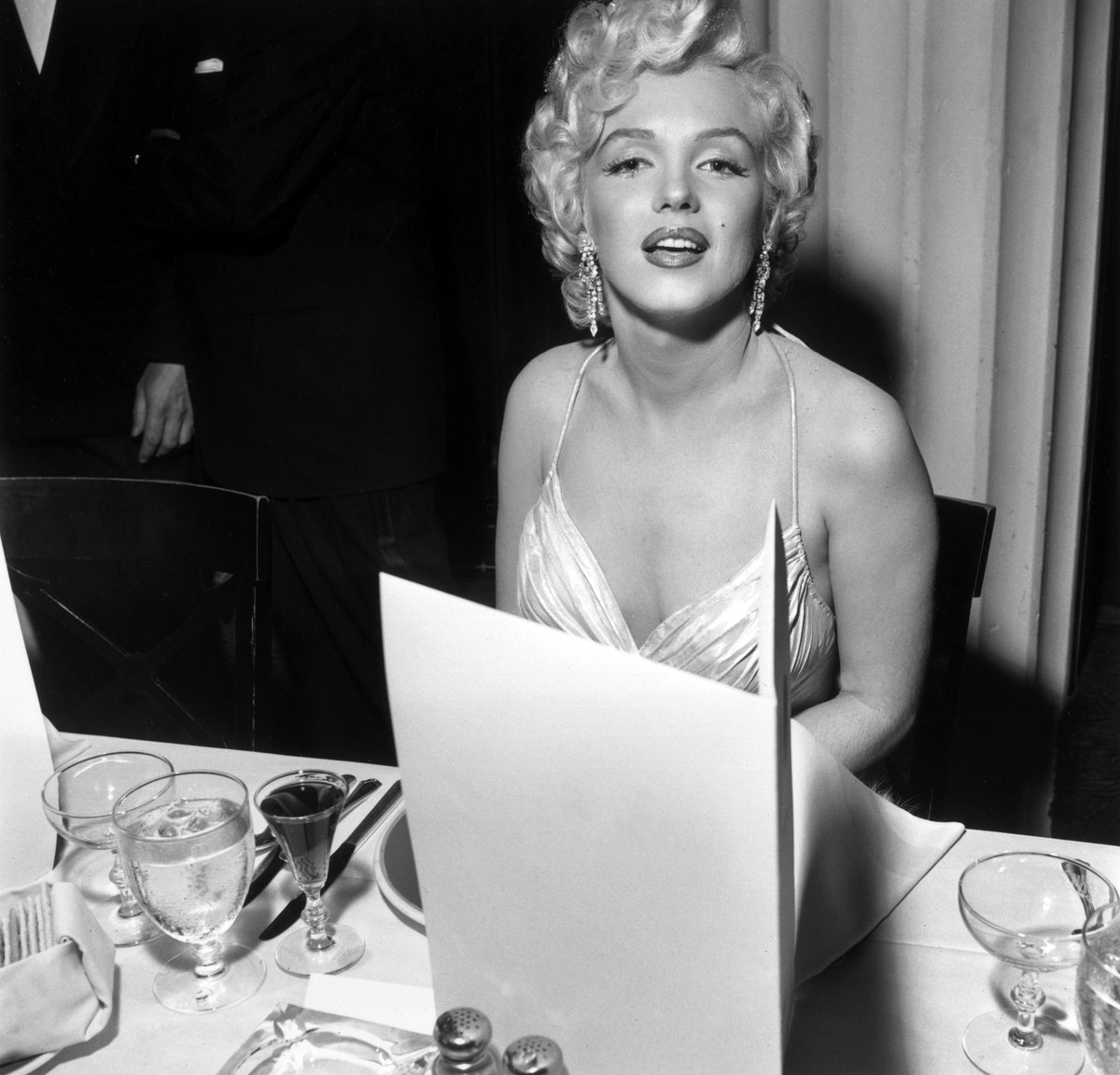 Marilyn Monroe at the 1954 Photoplay Awards where she won Best Actress for Gentlemen Prefer Blondes and How to Marry a Millionaire.