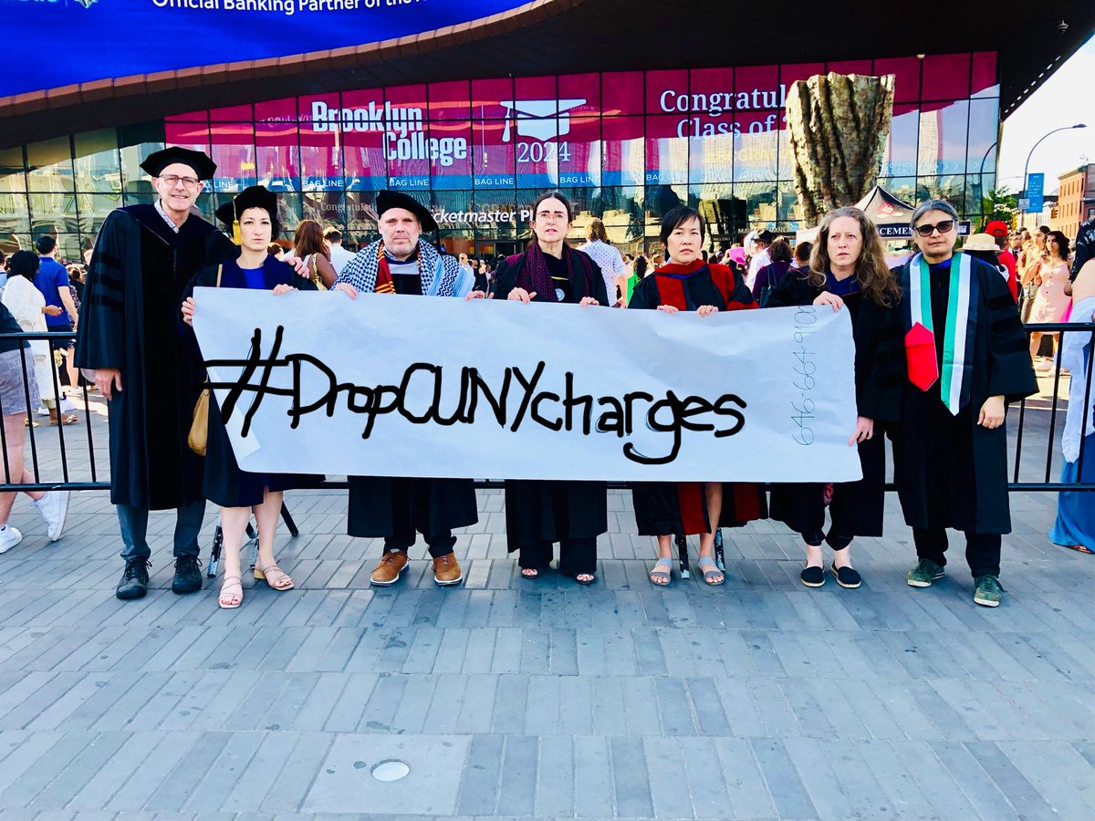 Jeanne Theoharis (@jeannetheoharis) on Twitter photo Please amplify: Faculty at <a href="/BklynCollege411/">Brooklyn College</a> call on <a href="/ChancellorCUNY/">Félix V. Matos Rodríguez</a> to drop the charges on students at the Gaza encampment. As charges are dropped on NYU and many Columbia students, 22 CUNY students still face felonies—shameful race-class bias. Please amplify: Faculty at <a href="/BklynCollege411/">Brooklyn College</a> call on <a href="/ChancellorCUNY/">Félix V. Matos Rodríguez</a> to drop the charges on students at the Gaza encampment. As charges are dropped on NYU and many Columbia students, 22 CUNY students still face felonies—shameful race-class bias.