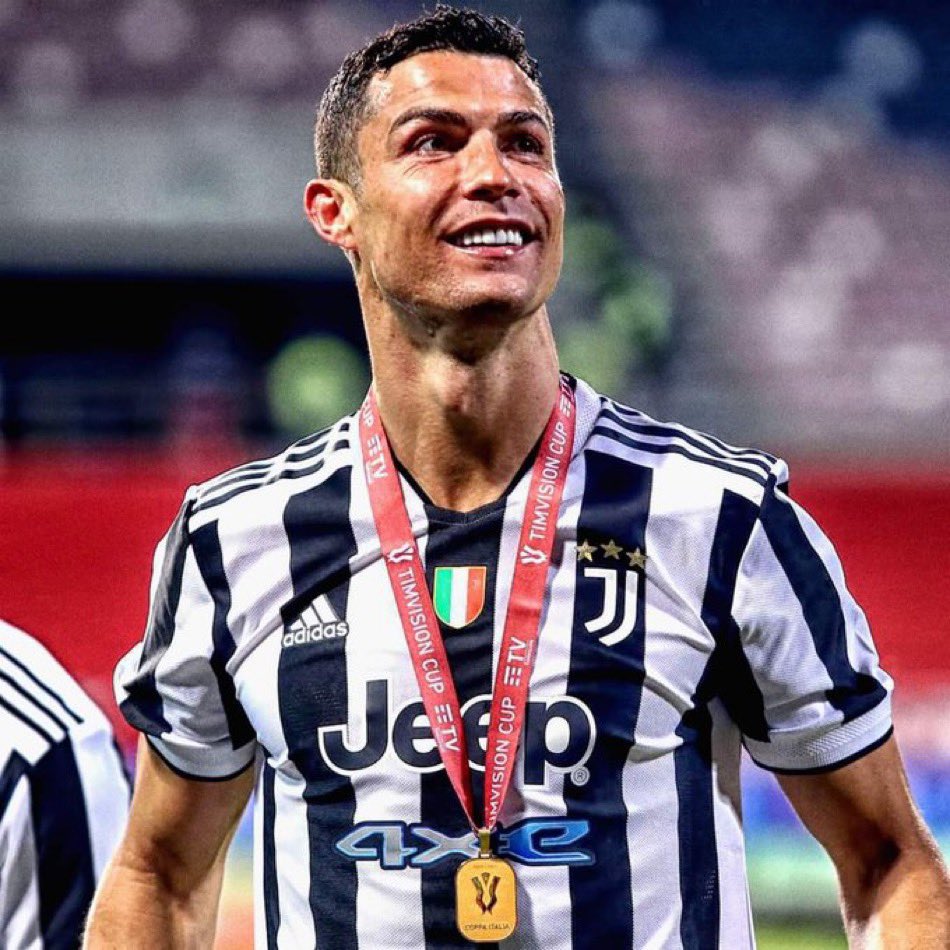 101 goals in 3 years!!! Best Serie A player ever.🐐
