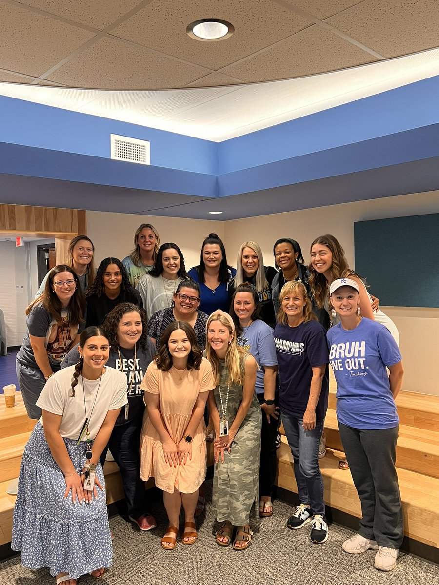 Chapel Hill ES (@chapelhillnkcsd) on Twitter photo Our New Bobcats, Mentors and Academic Leadership Team met this morning for our annual end of year celebration. We’re so proud of all this group of educators has accomplished this year! #BestTeamEver <a href="/NKCSchools/">NKC Schools</a> Our New Bobcats, Mentors and Academic Leadership Team met this morning for our annual end of year celebration. We’re so proud of all this group of educators has accomplished this year! #BestTeamEver <a href="/NKCSchools/">NKC Schools</a>