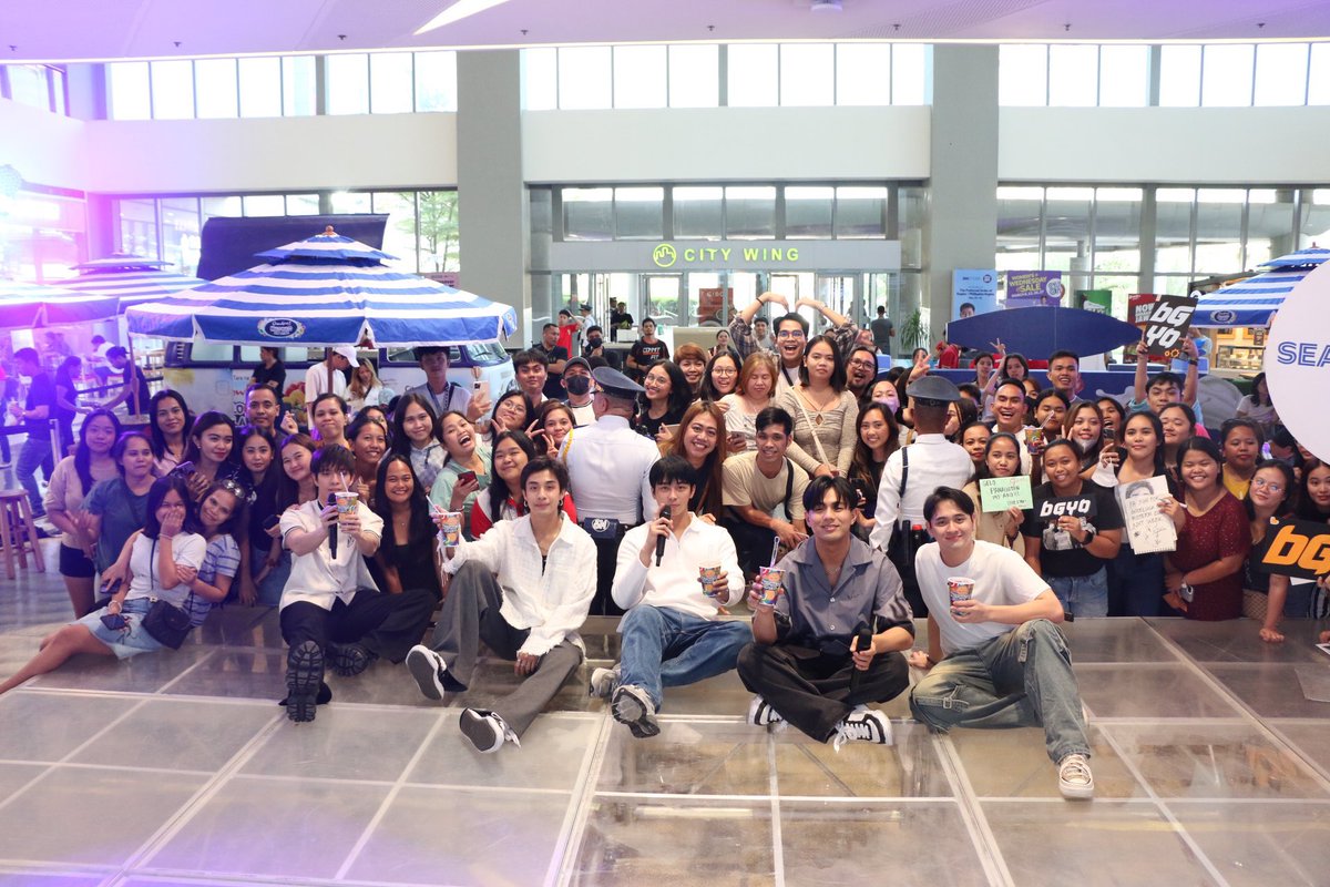 celthefan's tweet photo. 05|24|24 I passed the LET today. Last March 16 (before our Board Exam), was privilege to personally see the boys. di na sana ako pupunta kase bukas na ang exam. I need to get ready pa. Pero kyaa, all worth it, kase nakita ko sila

BGYO AMMUNGAN FEST

#BGYO @bgyo_ph https://t.co/BqdLaObiGG