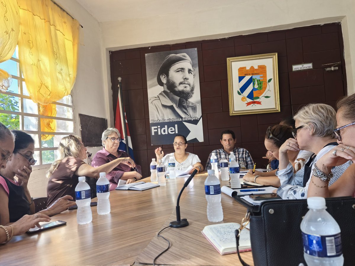 El municipio #ArroyoNaranjo, en #LaHabana, #Cuba, comenzó visita gubernamental con el objetivo de respaldar su sistema de trabajo y fortalecer el vínculo directo con la población. Durante esta visita, se realizaron intercambios con directivos de la Asamblea Nacional del ANPP! 👏