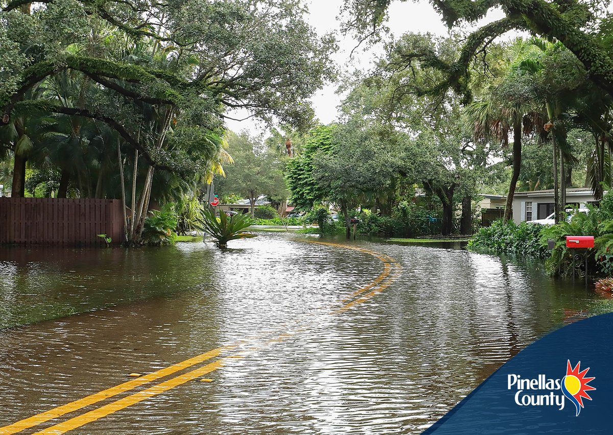 Know the difference between flood zones & evacuation zones. Flood zones determine flood insurance requirements. Hurricane evacuation zones are based on storm surge – the greatest threat to life from hurricanes. pinellas.gov/emergency #FloodplainFriday