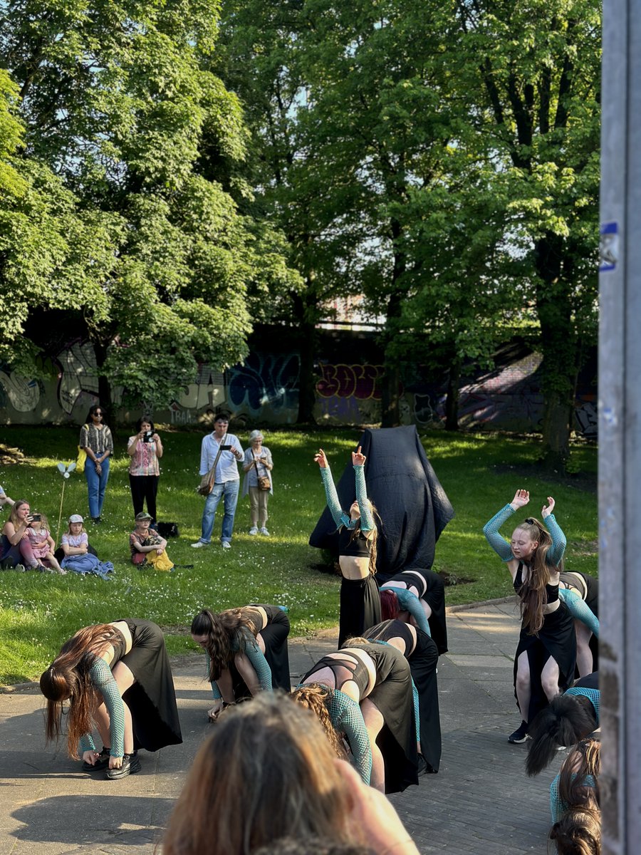 Asylum Art Gallery tweet media