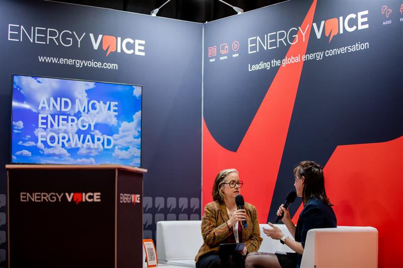 ICYMI, our very own Rachel McCaw and Jamie Robinson joined the @EnergyVoiceNews Podcast at #AllEnergy24 to discuss all things geothermal and hydrogen - catch up now 🎙️ 🎧 Rachel on geothermal: ow.ly/QuOG50RJIuc 🎧 Jamie on hydrogen: ow.ly/ImS750RJIue #Podcast #Energy