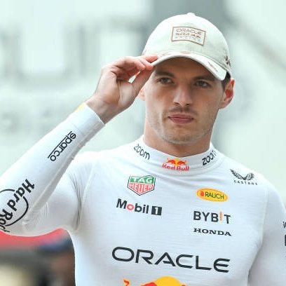 he should keep the monaco cap for the rest of the year. it looks gorgeous with the white fireproofs