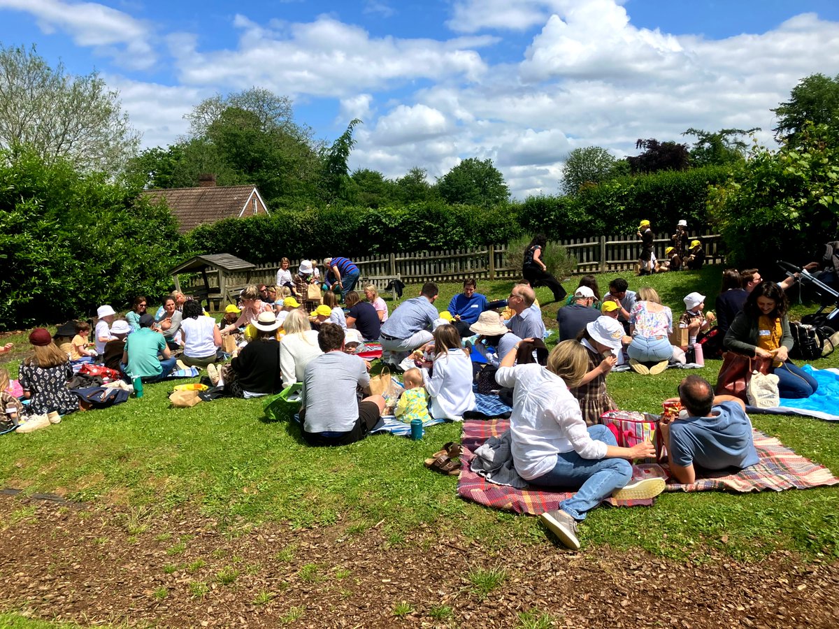 The sun shone in the Quiet Garden as we welcomed parents to the Year 1 Summer Picnic! The boys and girls were delighted to show their work and spend this special time together. A lovely end to the half term. #StHilarysPrep #LifeAtStHilarys #PrepSchoolSurrey