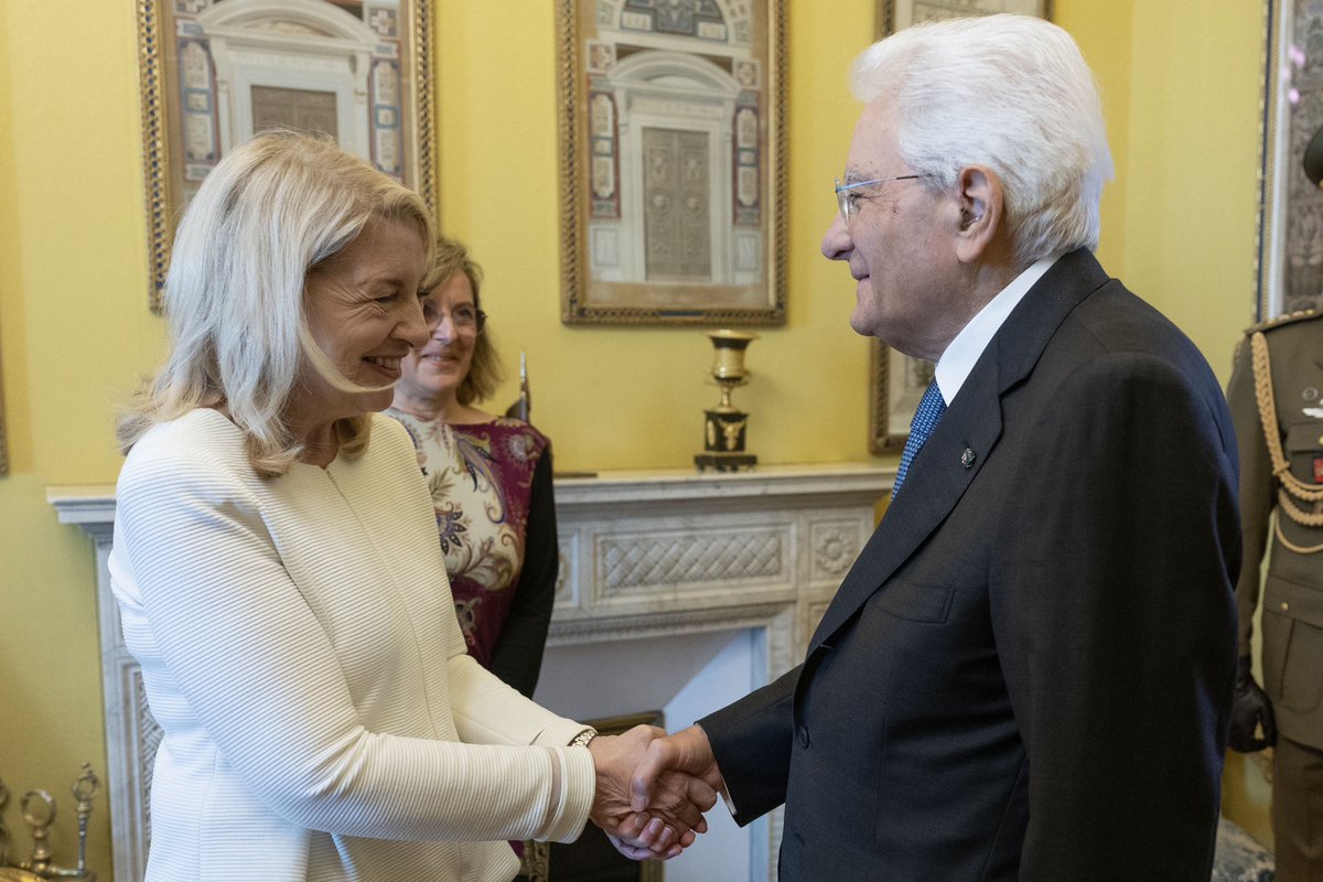 Had a very productive meeting with the President of Italy, Sergio Mattarella. 
 
Grateful for Italy's support to multilateralism, migrant and refugee children, and @UNICEF's work for children in conflict zones and emergencies.
 
@Quirinale