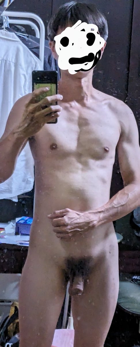 練胸16day
持續的亂吃亂練