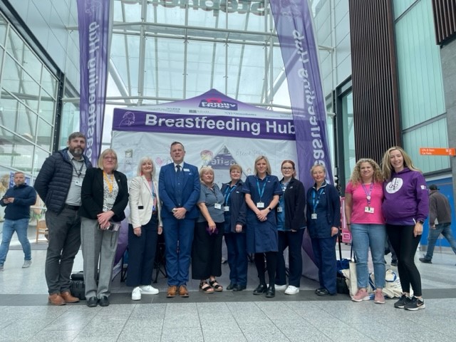 Hull’s #MilkTrail is now open! 🗺️ Pick up a map and get exploring the city’s most breastfeeding-friendly venues. The family-friendly trail is a great way to explore the city centre and free to take part in – as are almost all the participating venues! news.hull.gov.uk/22/05/2024/hul…