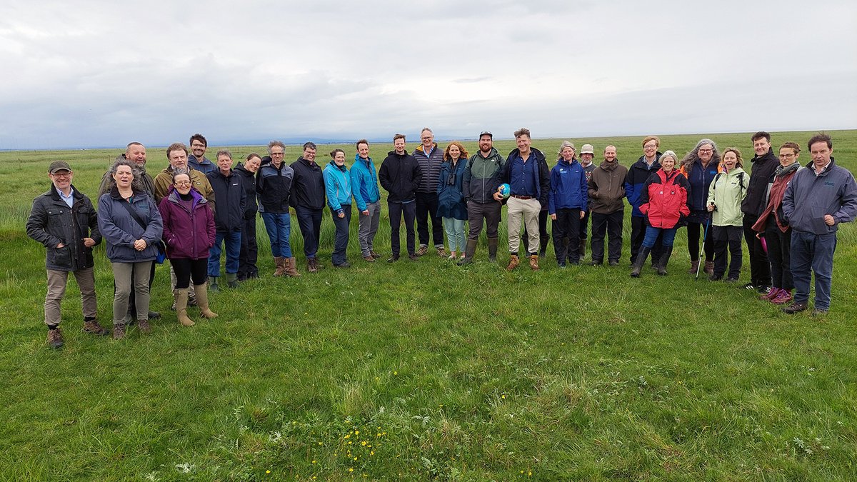 More than 130 saltmarsh experts gathered for the UK Saltmarsh Forum in Dumfries this week to identify key areas for future research to increase knowledge of valuable saltmarsh habitats Read more: ceh.ac.uk/news-and-media… #BlueCarbon #saltmarsh