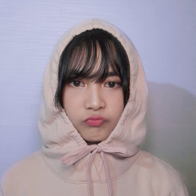 vvotanet's tweet photo. a ceritanya kalian bisa ngoshiin mbak loki ini guys? https://t.co/ykUTd6Yuh1