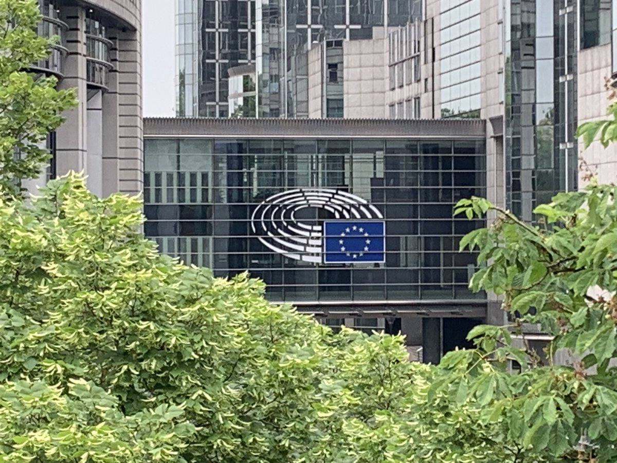 |#Evènement - COP des Eco-D| - Clap de fin - 3 jours de #Débats et de #Conférences pour construire une feuille de route #Durable pour les 2 prochaines années au sein des établissements de la <a href="/IenZenos/">IEN ZENOS</a>. Bravo aux Eco-Délégués et #MERCI à nos partenaires - #OnAvance - <a href="/aefeinfo/">AEFE</a>