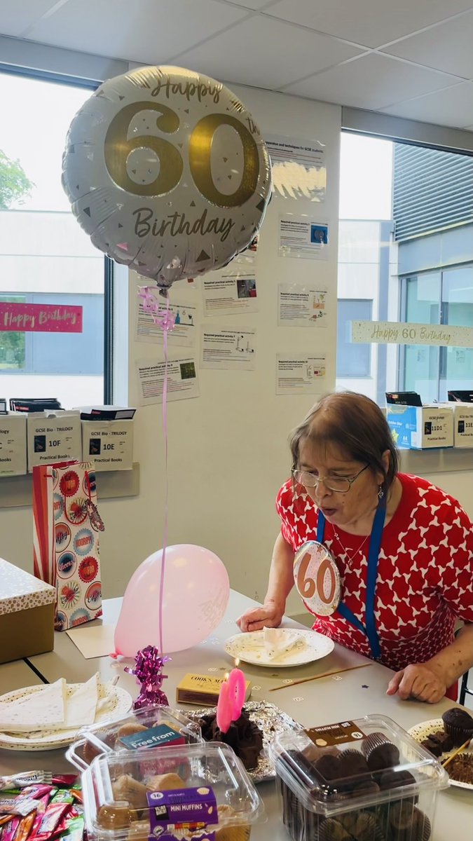 Our Science staff know how to do a surprise birthday lunch!! 🎉🎈🎂 Wishing our lovely lab technician a very happy BIG birthday!!! Thank you for keeping the science faculty running smoothly #Big60
