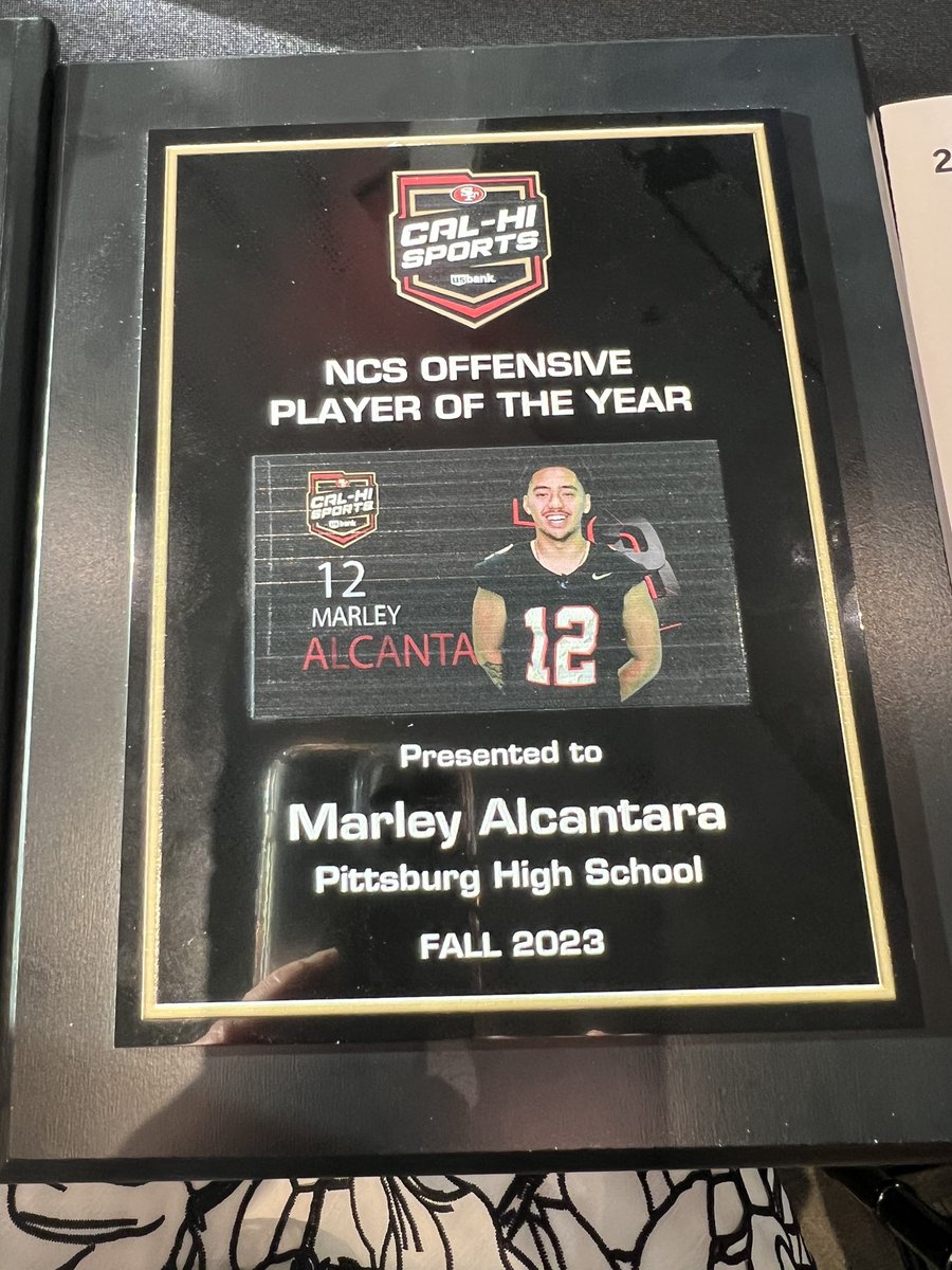 Thank you @49erscalhi for an amazing night! Grateful to be part of an amazing group of student athletes and to be NCS Offensive Player of the Year! @PittHSFootball @CRamirez_PittHC @Laie_Boy 🏴‍☠️☠️