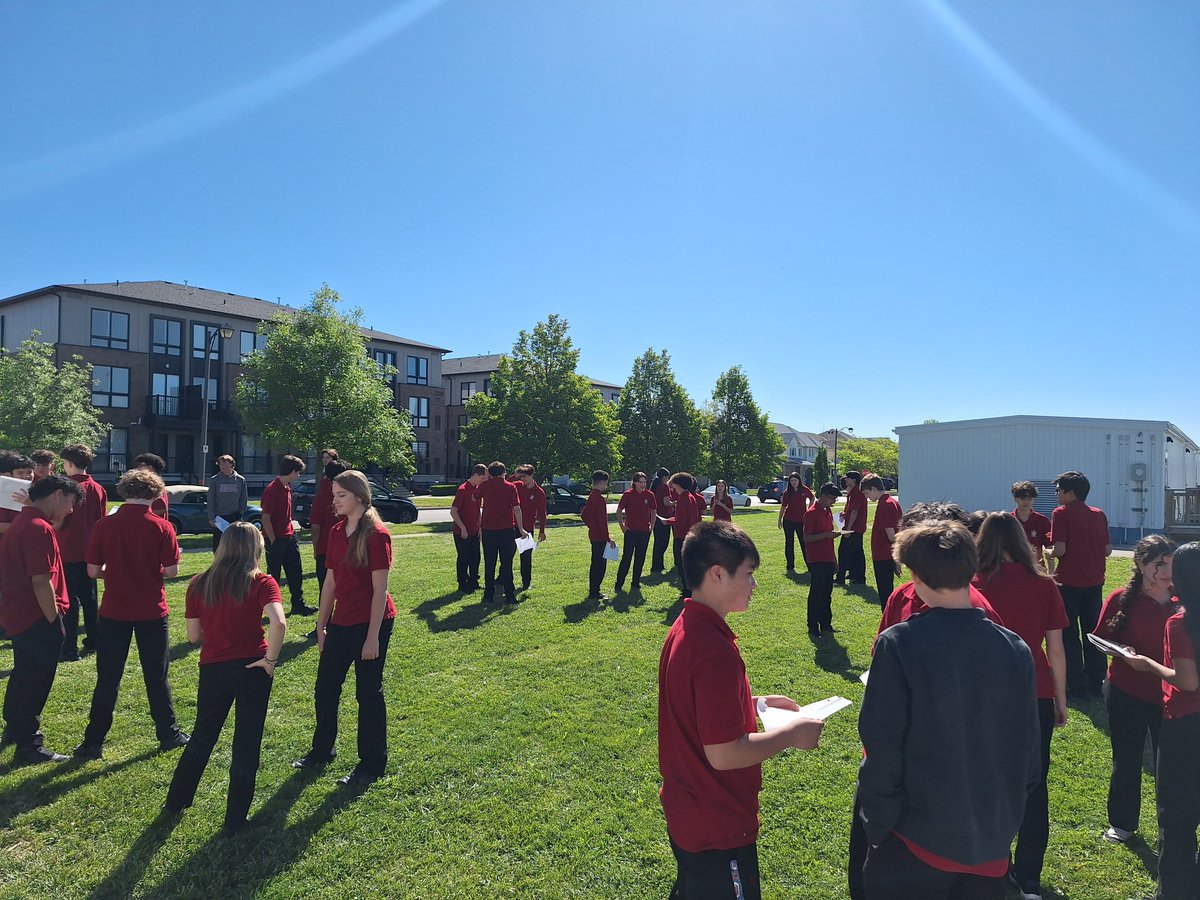 Lindsay Hurst (@mmelhurst) on Twitter photo Collabing on this beautiful day with amazing Mme Miller <a href="/BishopReding/">Bishop Reding</a> <a href="/HCDSBFrench/">HCDSBFrench</a> taking our awesome Immersion and core French classrooms outdoors!! Our kids paired up with someone from the other class, to learn from each other and practice their French! Collabing on this beautiful day with amazing Mme Miller <a href="/BishopReding/">Bishop Reding</a> <a href="/HCDSBFrench/">HCDSBFrench</a> taking our awesome Immersion and core French classrooms outdoors!! Our kids paired up with someone from the other class, to learn from each other and practice their French!