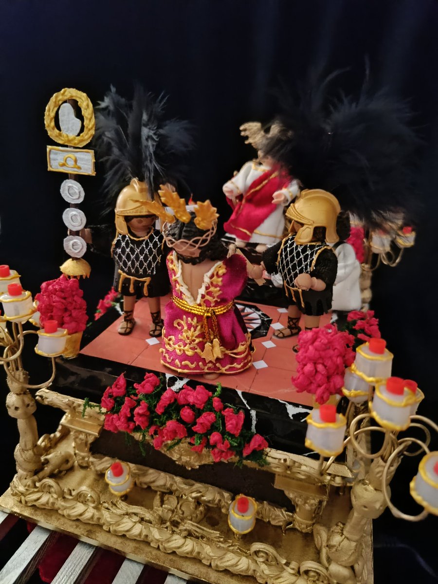 Reportaje de la recreación del Trono de <a href="/lasentencia/">La Sentencia Málaga</a> 
El reportaje completo podéis encontrarlo en nuestra web!