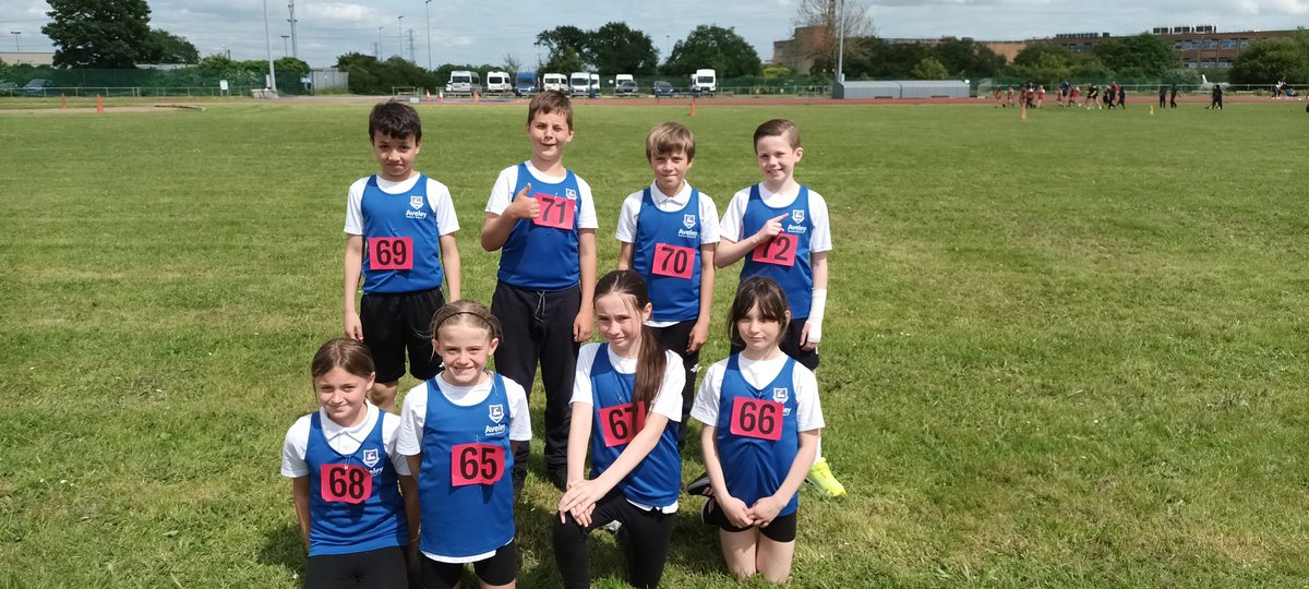 EYFSAveleyPrim1's tweet photo. Great day in the sun for our 
Quad kids athletes. Some wonderful performances all round from them all. 👏 
#WeAreAveley https://t.co/MSgaO7V98r