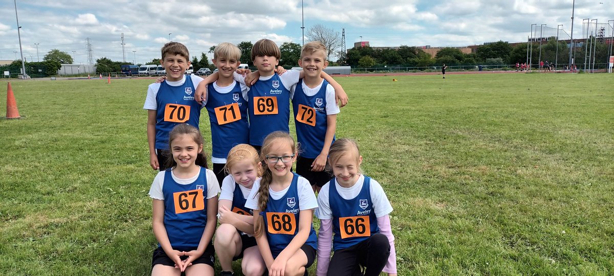 EYFSAveleyPrim1's tweet photo. Great day in the sun for our 
Quad kids athletes. Some wonderful performances all round from them all. 👏 
#WeAreAveley https://t.co/MSgaO7V98r