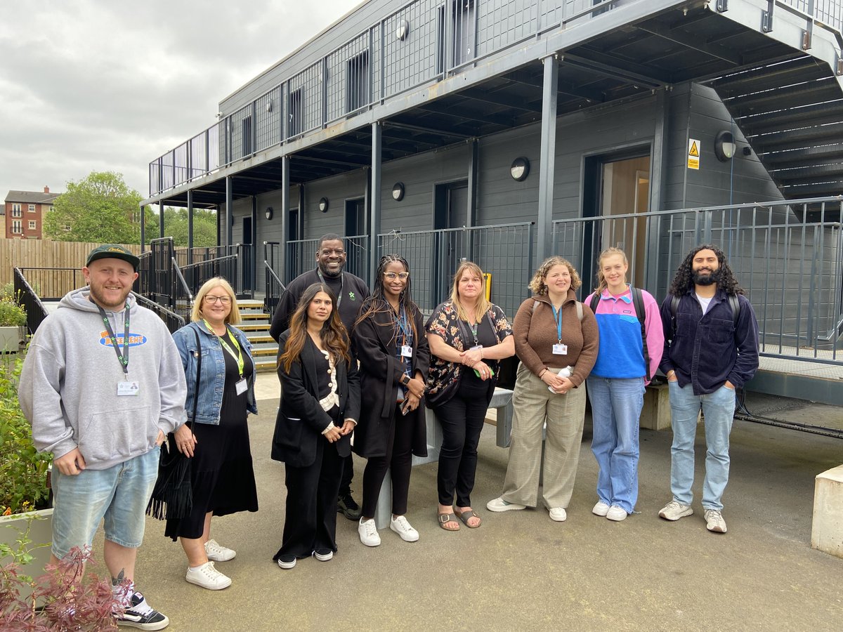 The Crypt was pleased to host @Clarion_Group staff, who visited Clarion's modular accommodation for the homeless in Leeds. Thanks to our collaboration with them & @LeedsCC_News 9 additional self-contained units have been made available. #WorkingTogetherEffectively