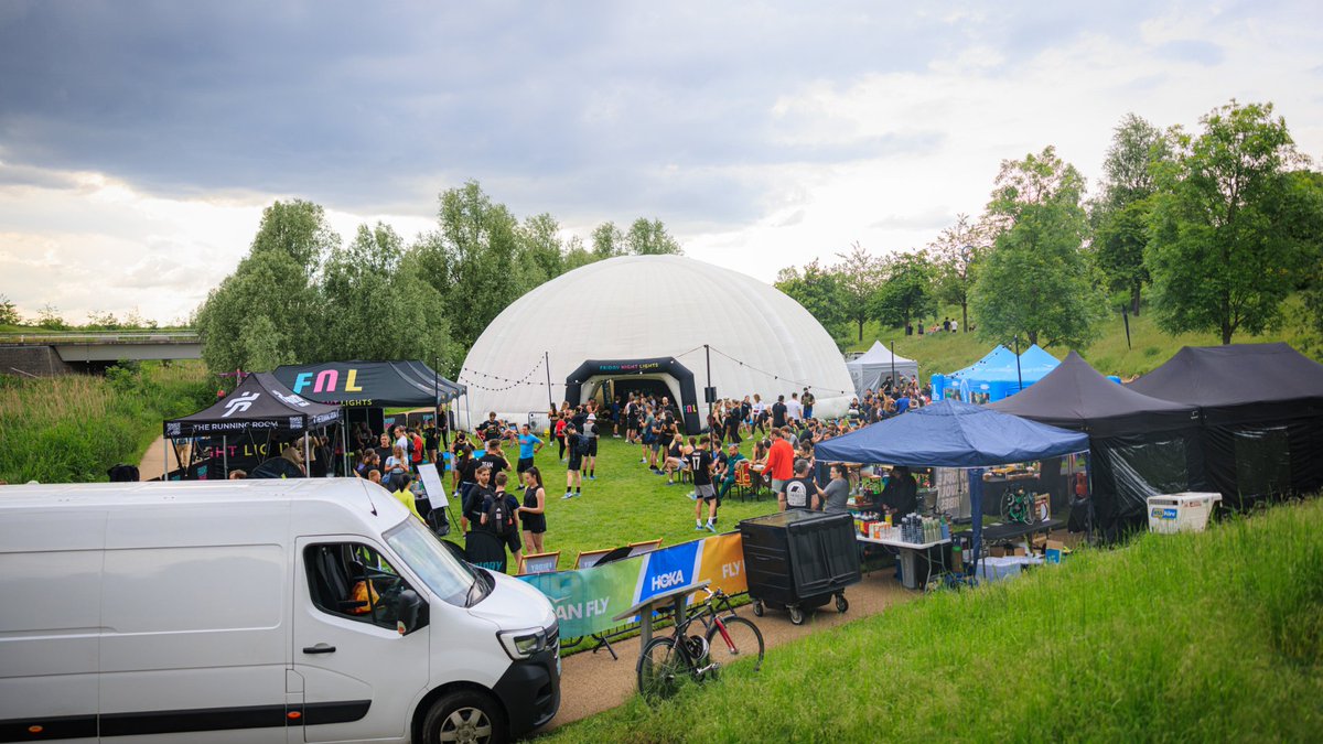 What a way to spend your Friday evening🏃 RUN SOCIAL used our Dome to create a fitness hub as part of its debut FNL XL Festival Series. Over 500 runners gathered for an evening of lights, music & alcohol-free fun at Olympic Park. Read the full story - ow.ly/pOPY50RU3Bv