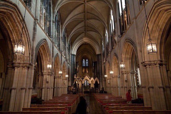 24 May 1487: Lambert Simnel crowned as Edward VI of #England, Lord of #Ireland in Christ Church cathedral #Dublin #otd (Miedema)
