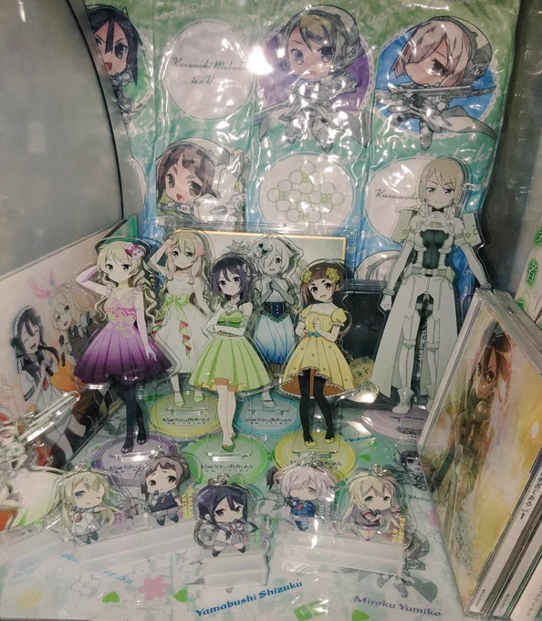 やっと飾れた～!
#yuyuyu #ゆゆゆい 