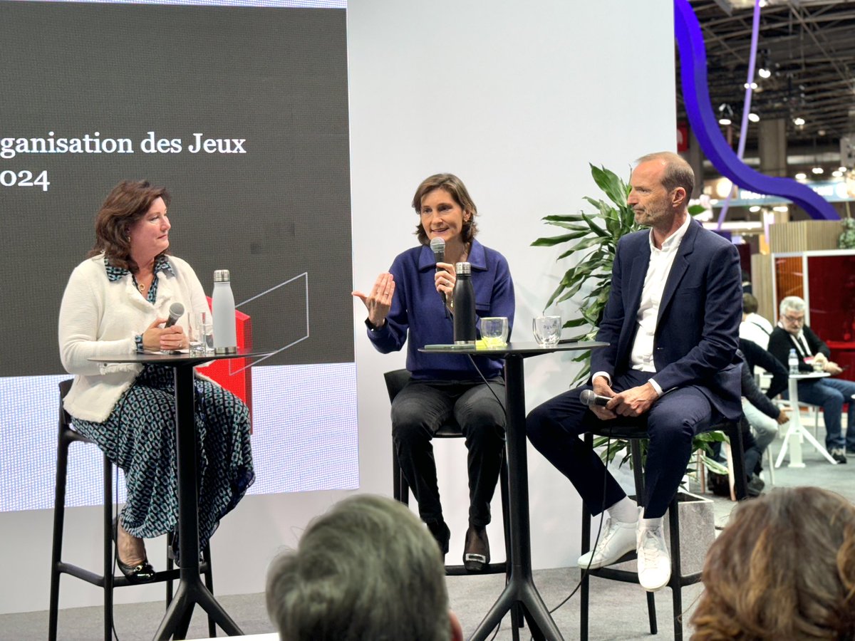 Amelie Ouéda-Castéra @AOC1978 Minister of Sports and Olympics & Paralympics: “These Olympics will be more decentralized than before…” François-Xavier Bonnaillie @Paris2024 “…we will bring a connected marathon to allow anyone to participate across the world” 🏃‍♂️🏃‍♀️🏃 #VivaTech