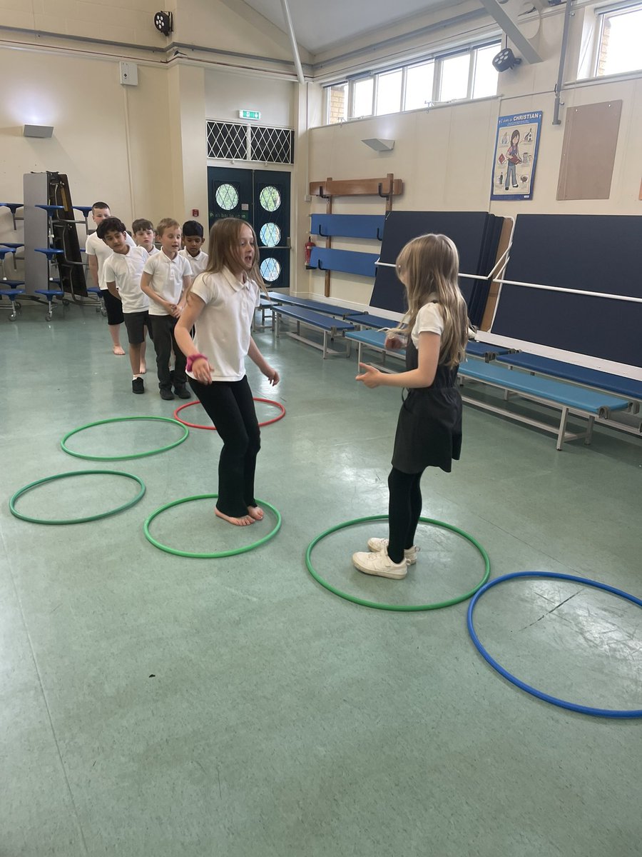stjosephskly's tweet image. Oak class enjoyed some very competitive team games this afternoon before a final game of dodgeball. #SJKpe #OakClassRules #Teamworkmakesthedreamwork #RockPaperScissors