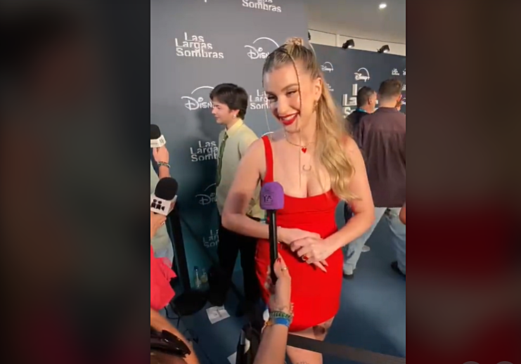 teleaudiencias's tweet photo. Samantha habla con Teleaudiencias y desvela sus nuevos proyectos musicales: "Comienza una nueva era. Habrá mucha energía hasta en las baladas. ¡Creo que va a molar!". Vídeo: https://t.co/waD4b92viK https://t.co/4SVpPA9wdu