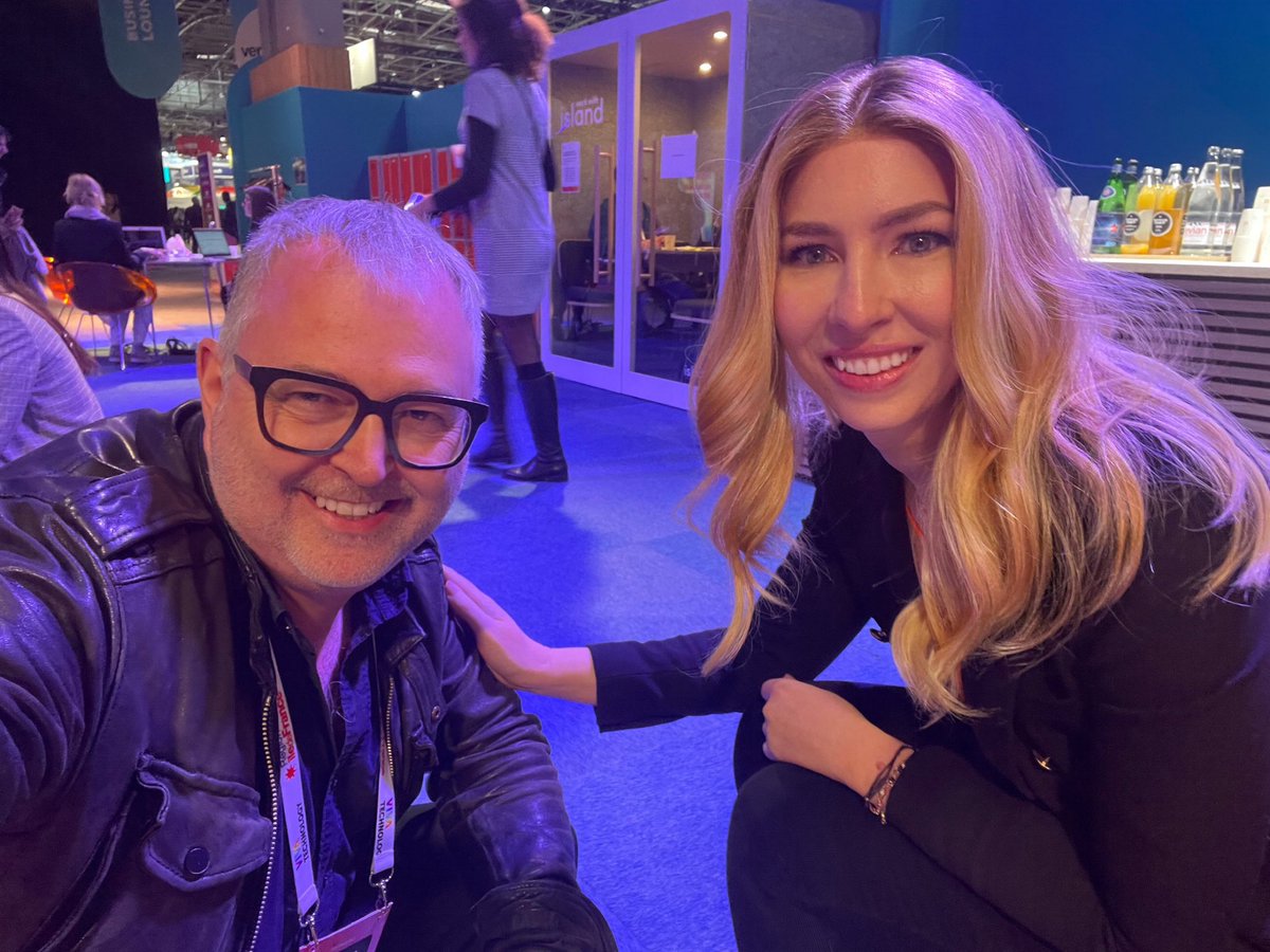 Lisa Winning (@lisawinning) on Twitter photo The best vibes seeing old friend <a href="/mikebutcher/">Mike Butcher (BlueSky/Threads: @mikebutcher)</a> <a href="/VivaTech/">Viva Technology</a> in Paris 🇫🇷 The best vibes seeing old friend <a href="/mikebutcher/">Mike Butcher (BlueSky/Threads: @mikebutcher)</a> <a href="/VivaTech/">Viva Technology</a> in Paris 🇫🇷