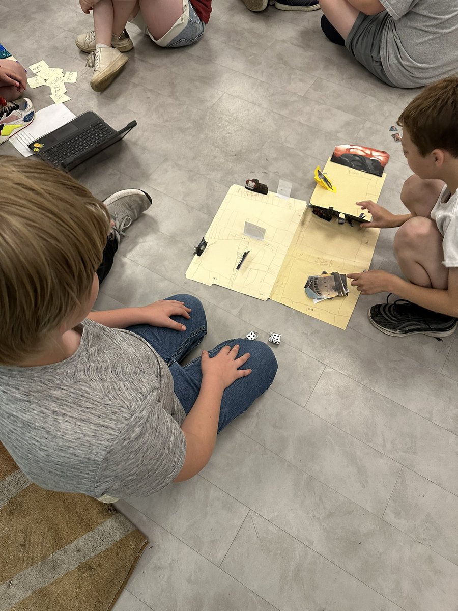 ChyniaParsons's tweet photo. Mr. Boggs’ and Mrs. Cain’s class got together this morning to play math board games that they created! ☺️😊 https://t.co/2eNqYxFU51