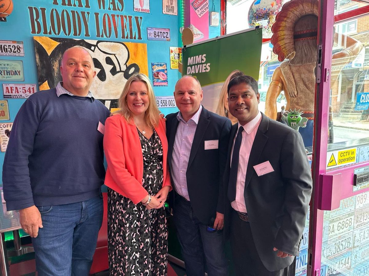 MiahMustak's tweet image. Was a privilege to join the @mimsdavies MP spring business breakfast today! It was inspiring to connect with fellow business owners from Burgess Hill and across Midsussex. Appreciate our MP's dedication to fostering this supportive business community.Great event and well attended