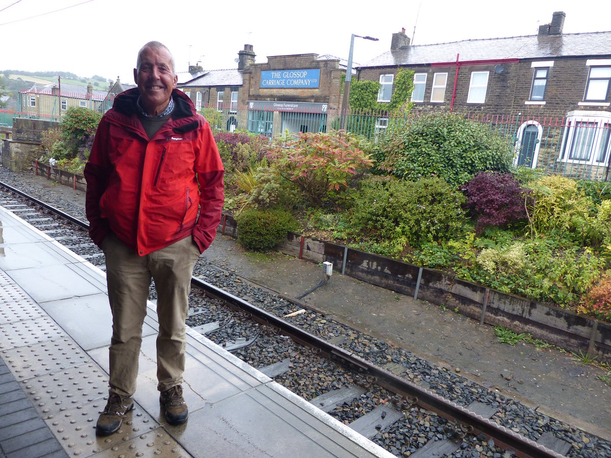 Former #Lowestoft Wartime Evacuees are invited to the annual Summer Reunion at @greateranglia #Lowestoft railway station on Sat 1st June between midday & 3. Free refreshments & special guest Neil Williams from @FriendsGlossop #CommunityRail More Info here: m.facebook.com/story.php?stor…